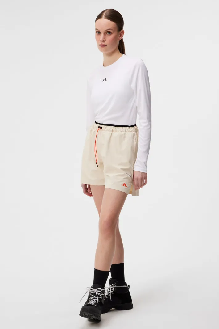 Ada LS T-shirt