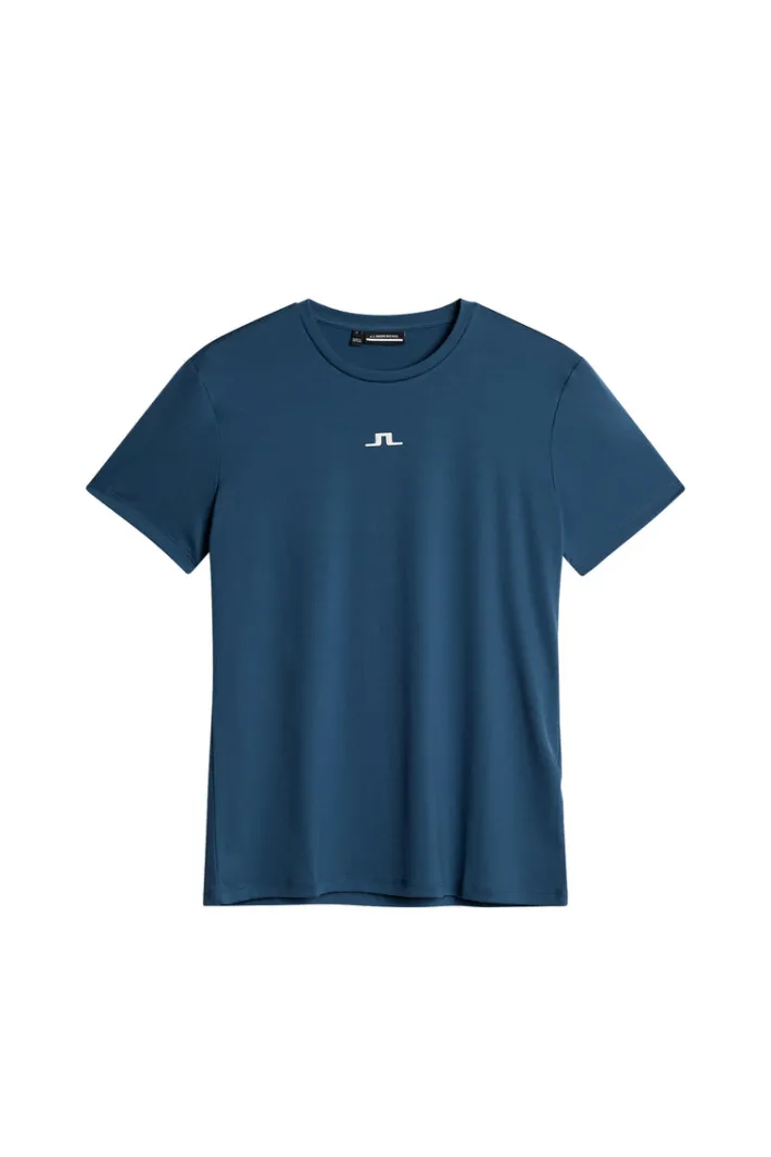 Ada T-shirt