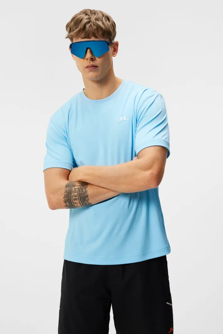 Ade T-shirt