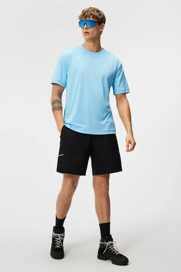 Ade T-shirt