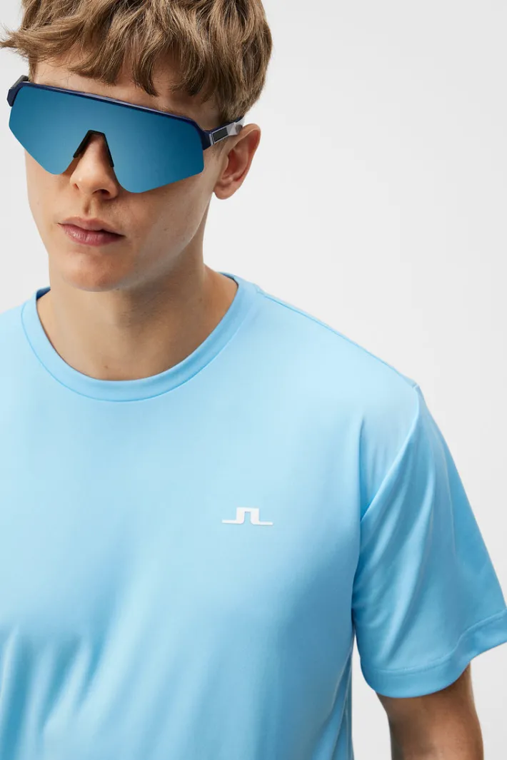 Ade T-shirt