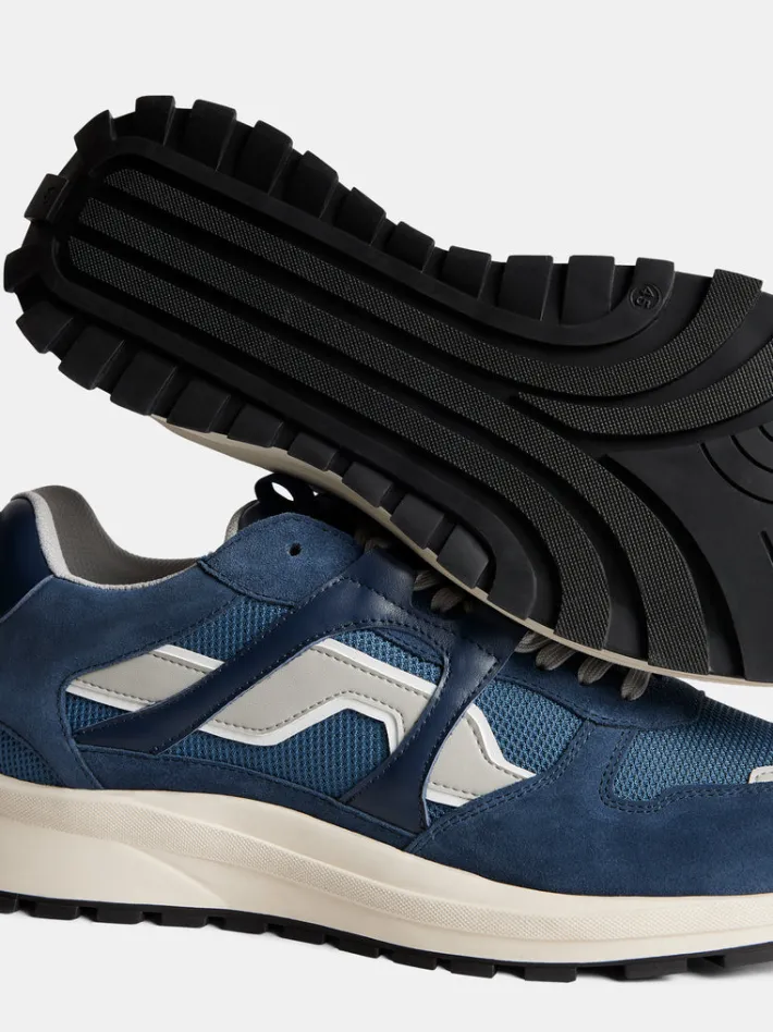 Ares Sport Sneaker