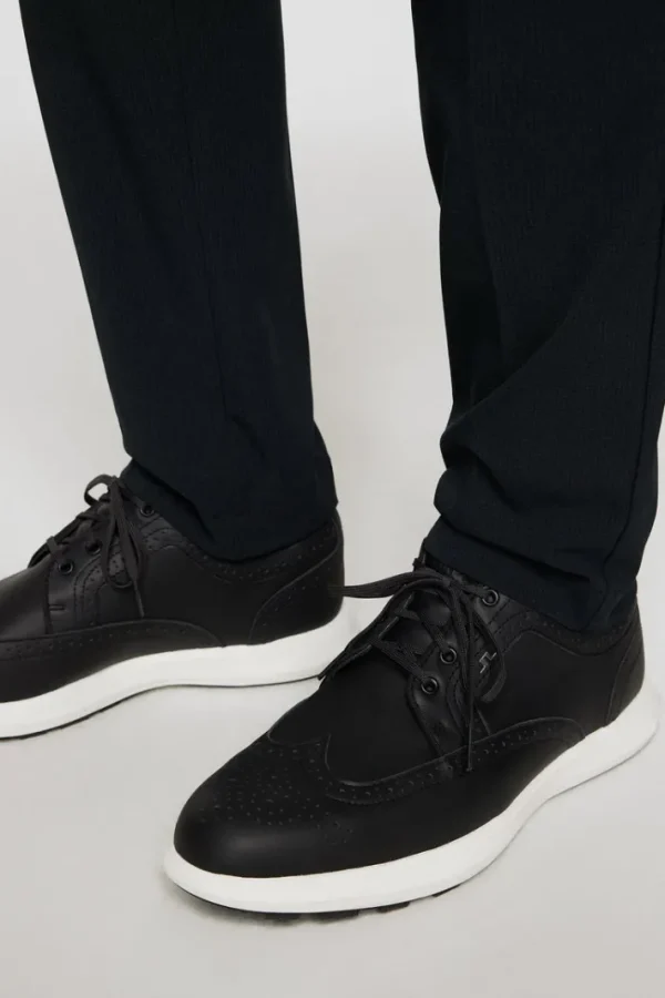 Fairway Brogue Golf Sneaker
