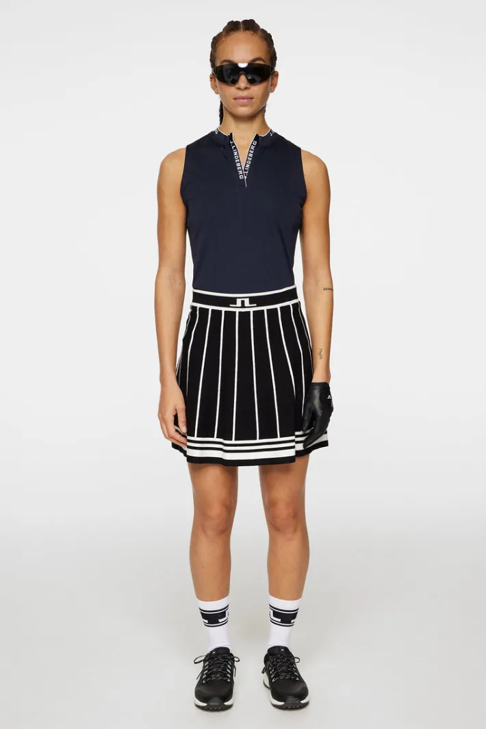 Leya Sleeveless Top