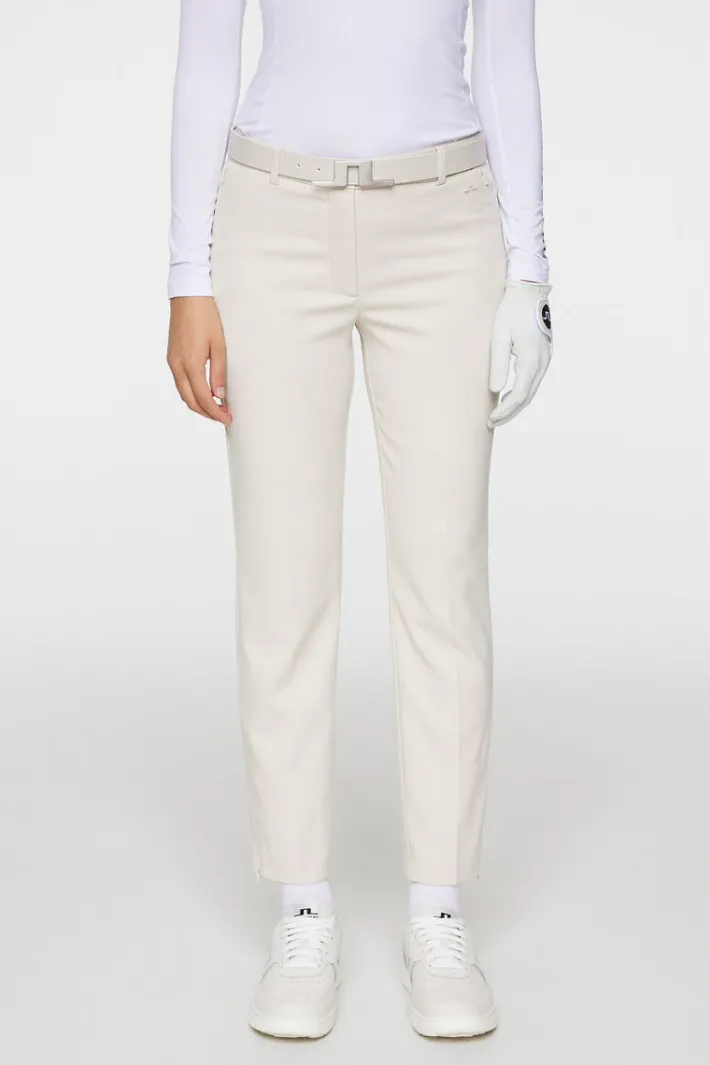 Pia Pant