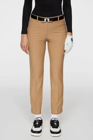 Pia Pant