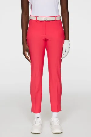 Pia Pant