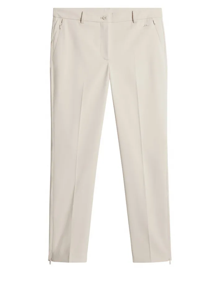 Pia Pant