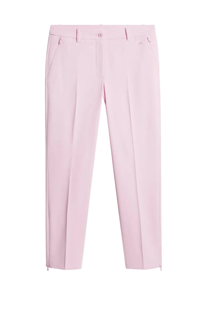 Pia Pant
