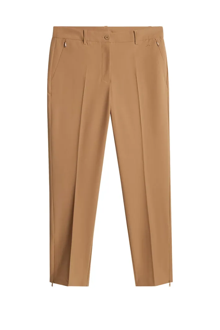 Pia Pant