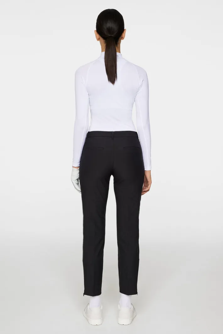 Pia Pant