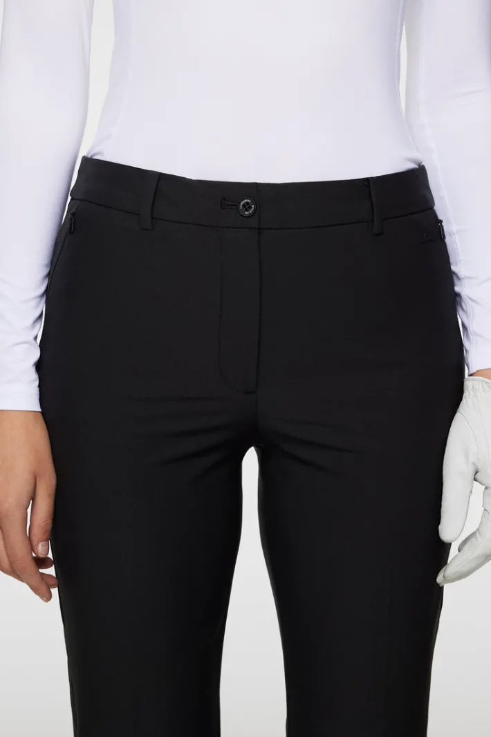 Pia Pant