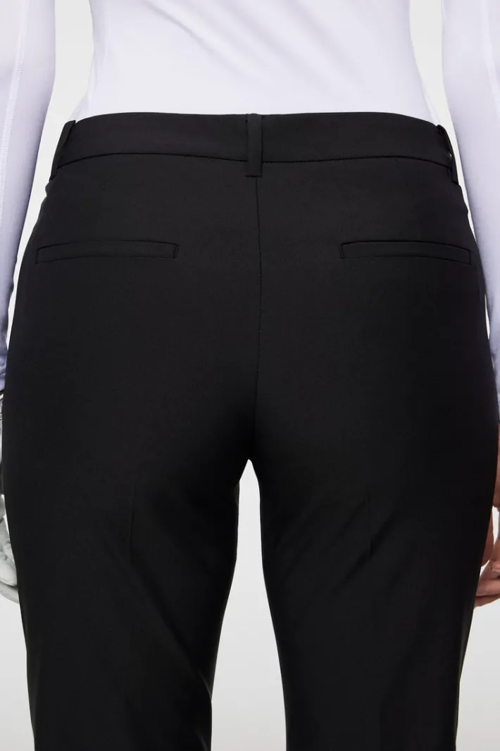 Pia Pant