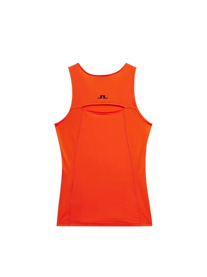 Tanice Top