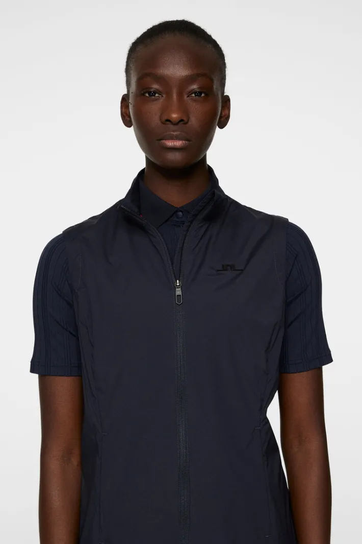 Thorine Vest