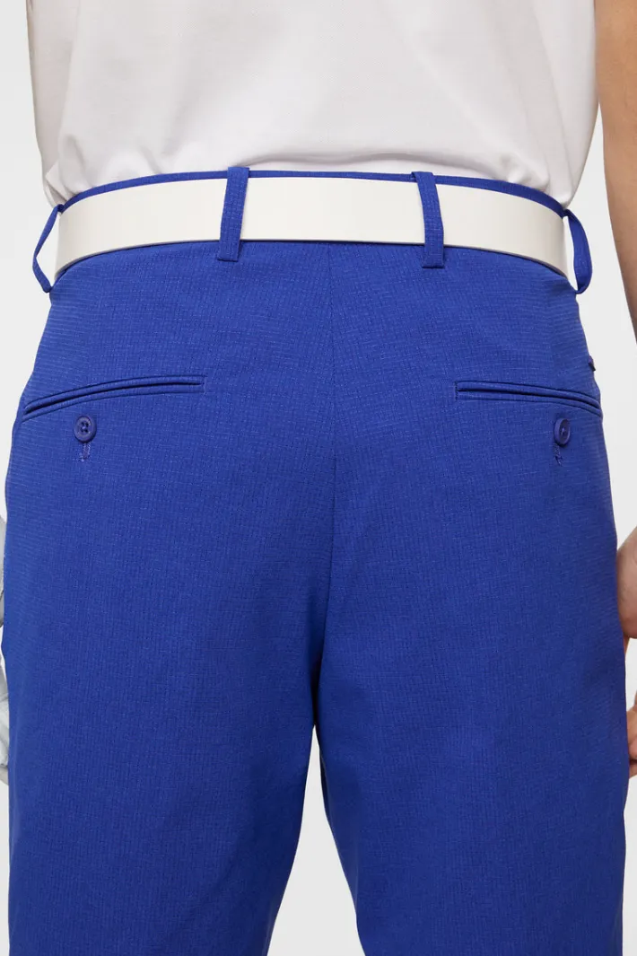 Vent Shorts